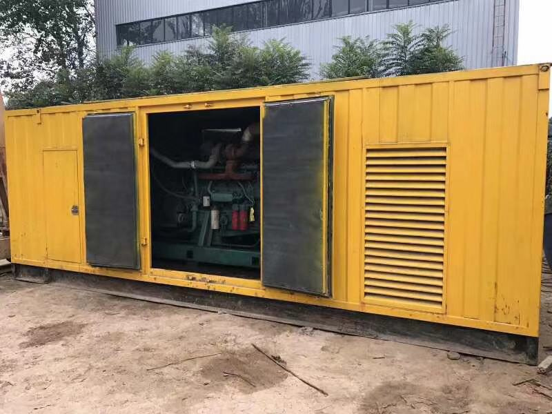 库车柴油发电机组滤清器内充满机油但压力不足如何进行故障排查？